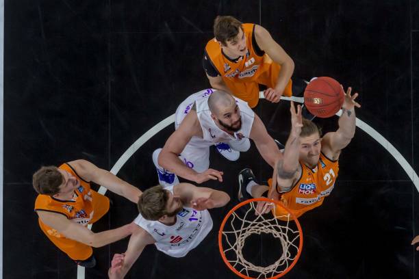 过调整进攻 过调整进攻