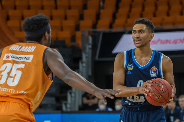 赛季下半程 赛季下半程