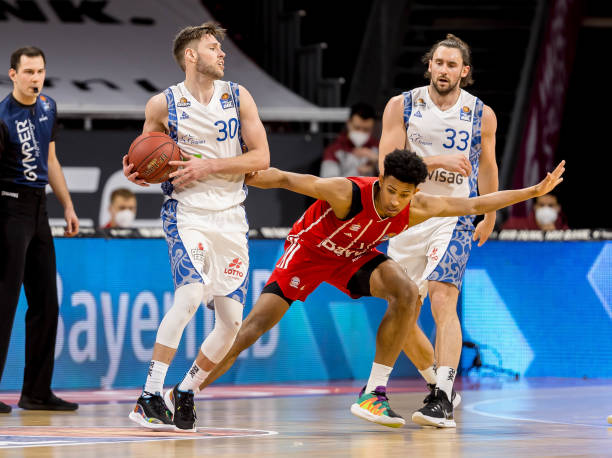 在皇家社会 在皇家社会