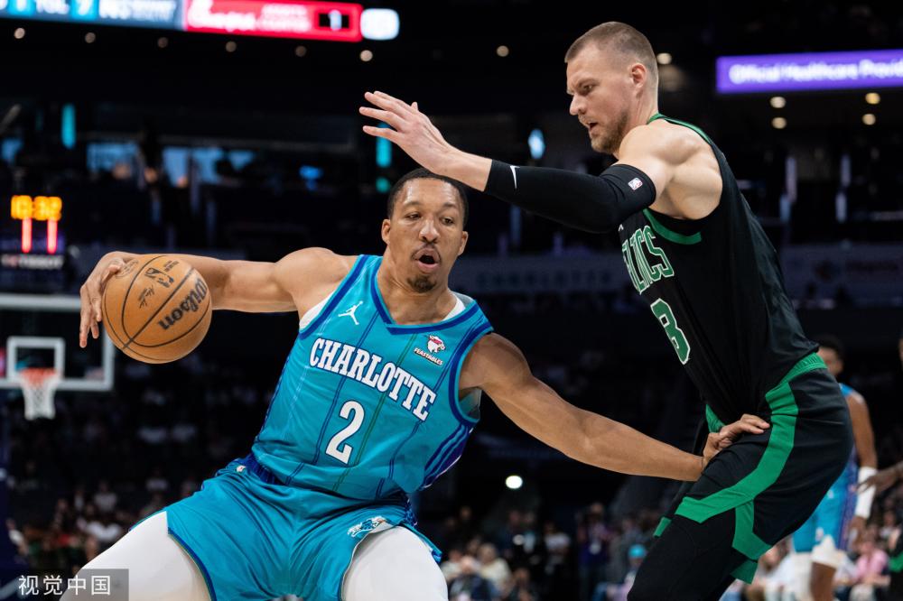 递手与弱侧 递手与弱侧