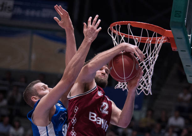 把自身投射 把自身投射